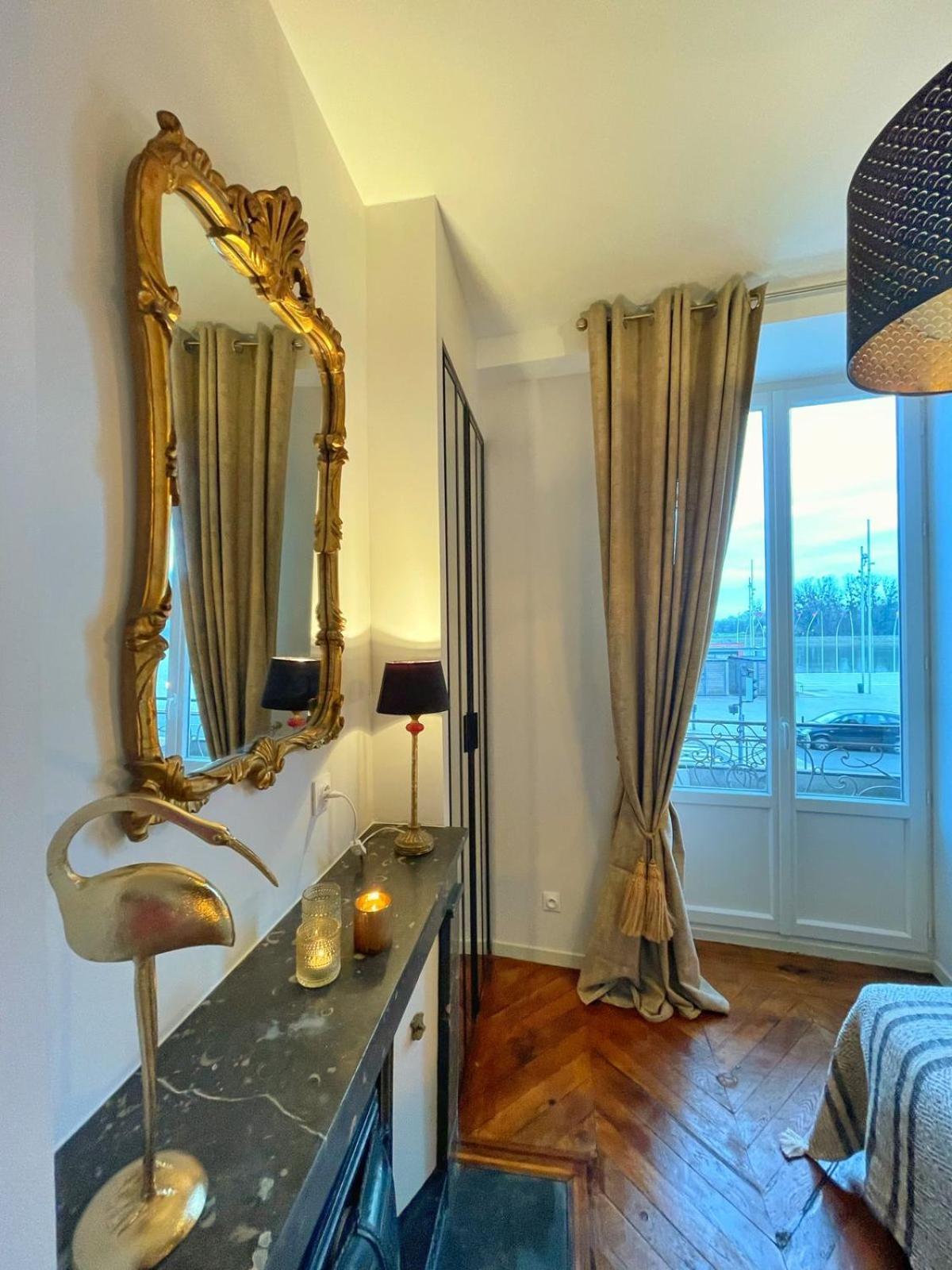 Center Macon Charmant Appartement Avec Vue Sur La Saone Zewnętrze zdjęcie